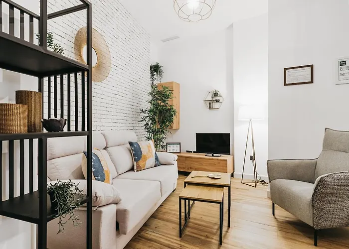 Macarena Junto A La Basilica De La Macarena * 塞维利亚